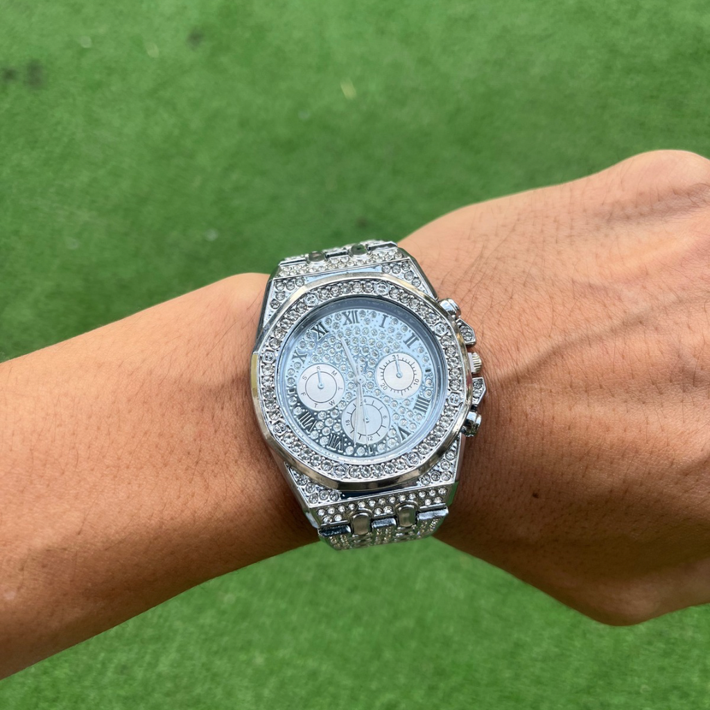 RICH BIGGY DIAMOND WATCH