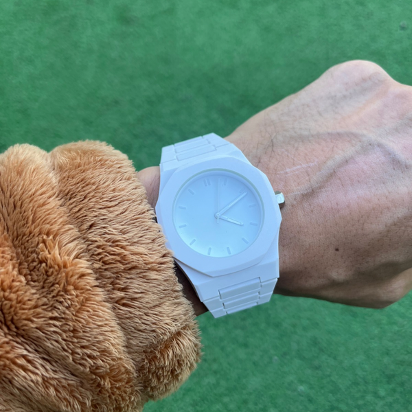 RICH MATTE WHITE PREMIUM WATCH