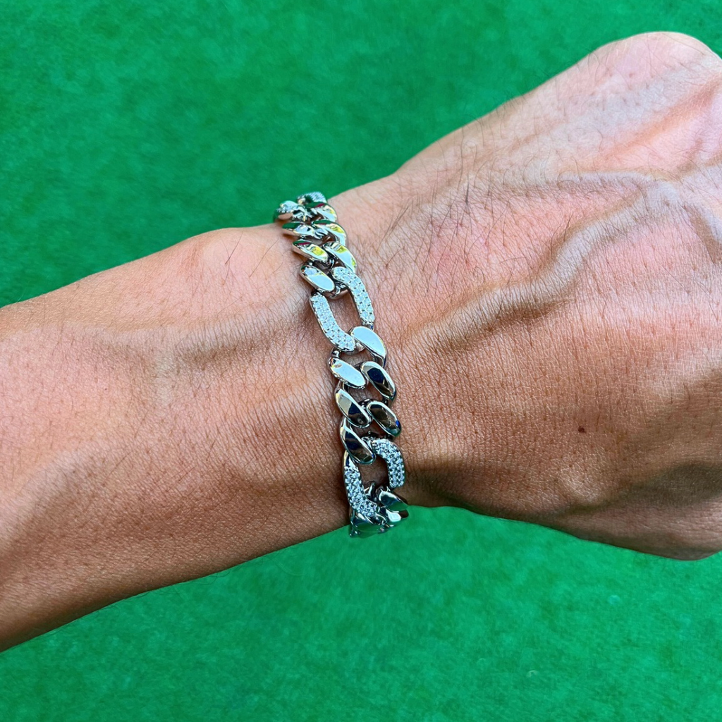RICH DIAMOND KING FIGARO BRACELET (Gold Plated)