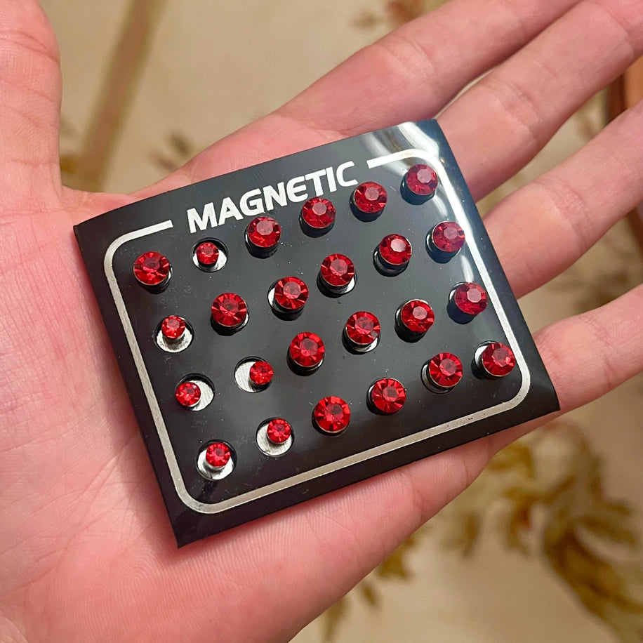 RICH MAGNETIC RED DIAMOND EARRING (Mıknatıslı)