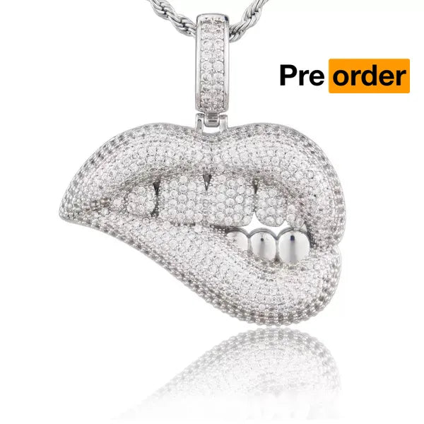 RICH LIPS DIAMOND (Gold Plated)
